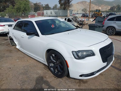 CHRYSLER 300 2022