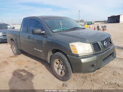 Nissan Titan 2005