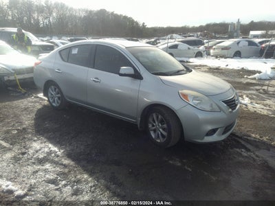 Nissan Versa 2014
