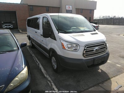 Ford Transit-350 2015