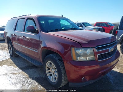Chevrolet Suburban 1500 2011