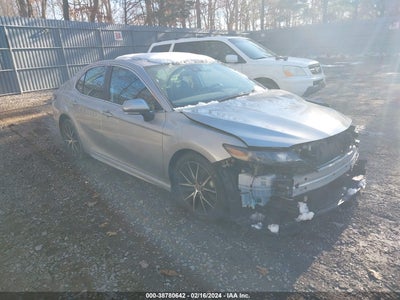 Toyota Camry 2023