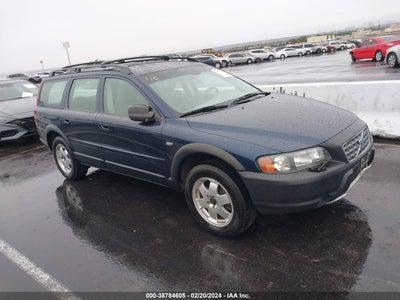 VOLVO XC70 2003