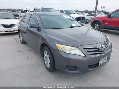 Toyota Camry 2011