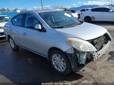 Nissan Versa 2012