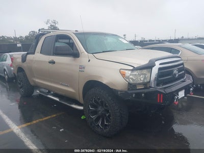 Toyota Tundra 2010