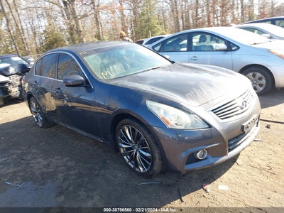 Infiniti G37 2012