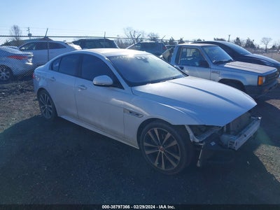 Jaguar Xe 2018