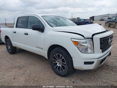 Nissan Titan 2022