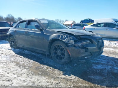 Chrysler 300 2019