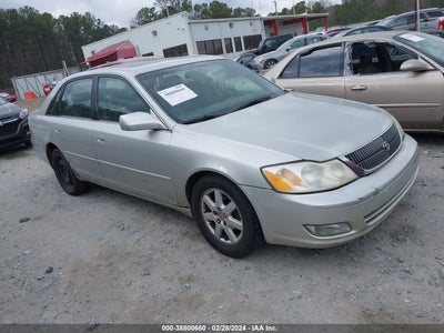 Toyota Avalon 2001