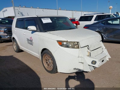 SCION SCION XB 2014