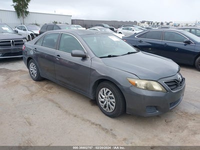Toyota Camry 2011