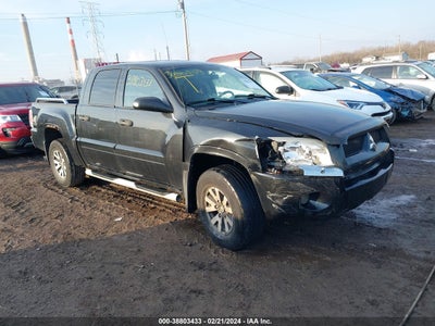 Mitsubishi Raider 2008