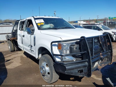 FORD F-350 CHASSIS 2022