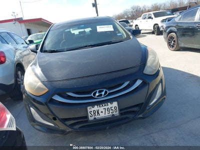 Hyundai Elantra gt 2013