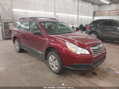 SUBARU OUTBACK 2011