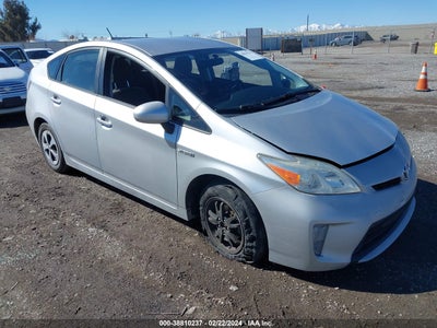 TOYOTA PRIUS 2013