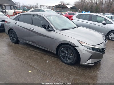 Hyundai Elantra 2021