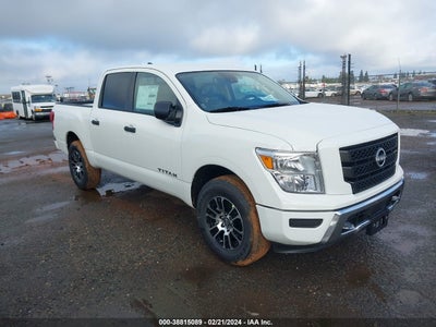 Nissan Titan 2024