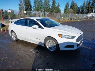 Ford Fusion Hybrid 2015