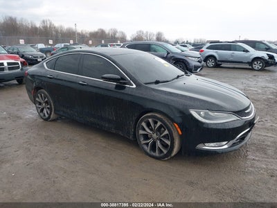 CHRYSLER 200 2015