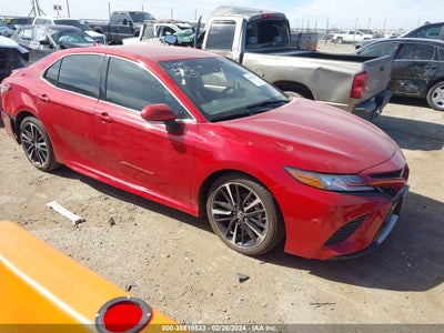 TOYOTA CAMRY 2019