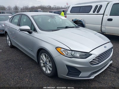 FORD FUSION HYBRID 2019