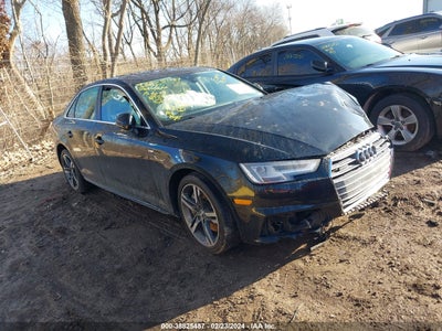 AUDI A4 2017