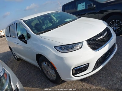 Chrysler Pacifica 2024