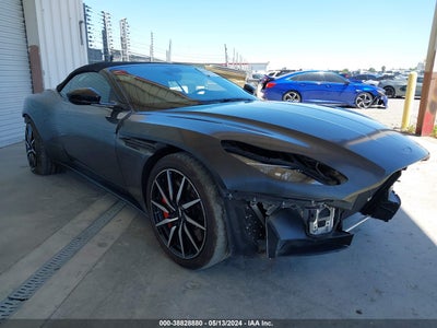 ASTON MARTIN DB11 2022