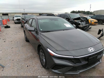 HYUNDAI ELANTRA 2024