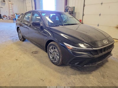 Hyundai Elantra 2024