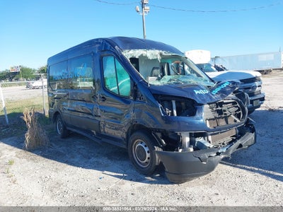 Ford Transit-250 2019