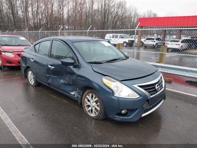 NISSAN VERSA 2016