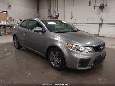 Kia Forte koup 2011