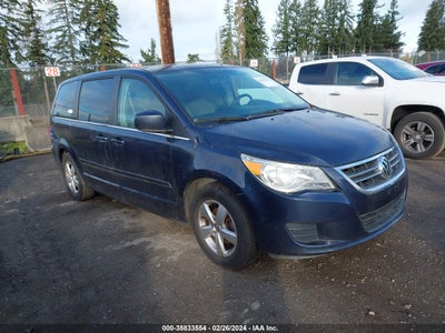 Volkswagen Routan 2009