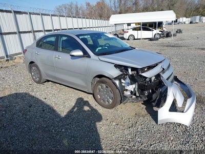 KIA RIO 2023