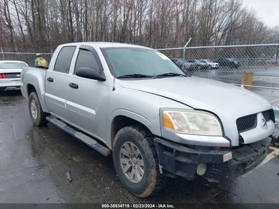 Mitsubishi Raider 2006