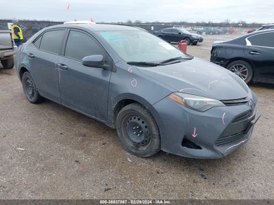 TOYOTA COROLLA 2018