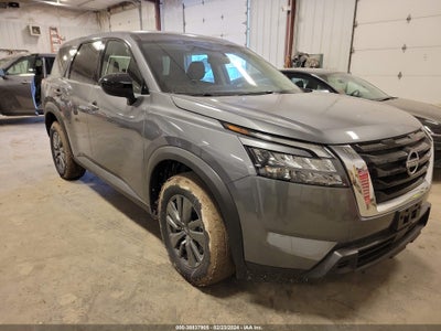 Nissan Pathfinder 2024