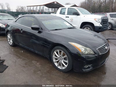 Infiniti G37 2011