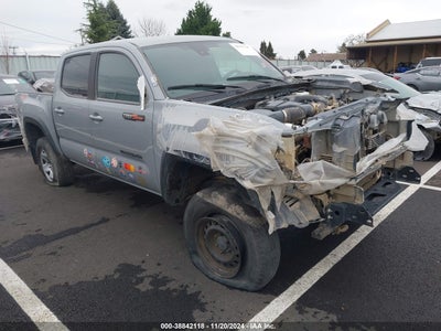 TOYOTA TACOMA 2019