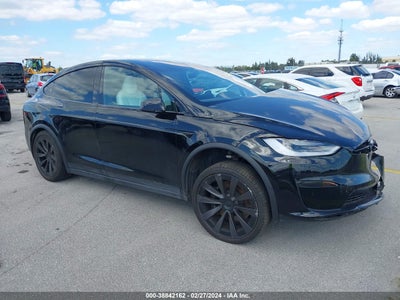Tesla Model x 2022