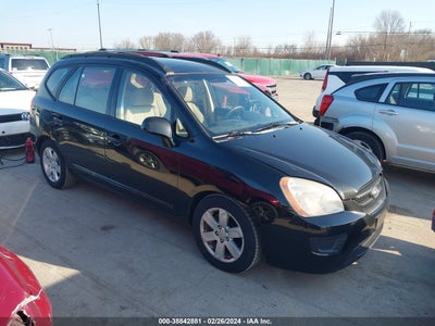 Kia Rondo 2008