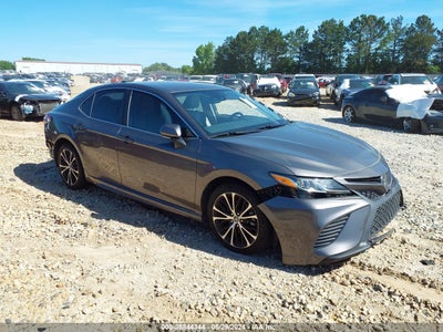 TOYOTA CAMRY 2019
