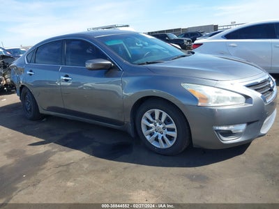 NISSAN ALTIMA 2015