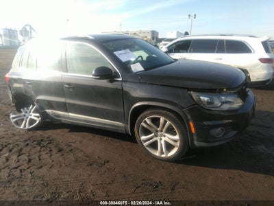 VOLKSWAGEN TIGUAN 2016