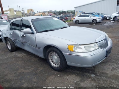 Lincoln Town car 2001