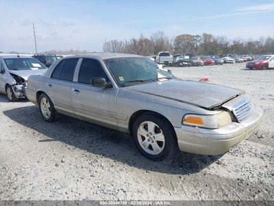 Ford Crown victoria 2008